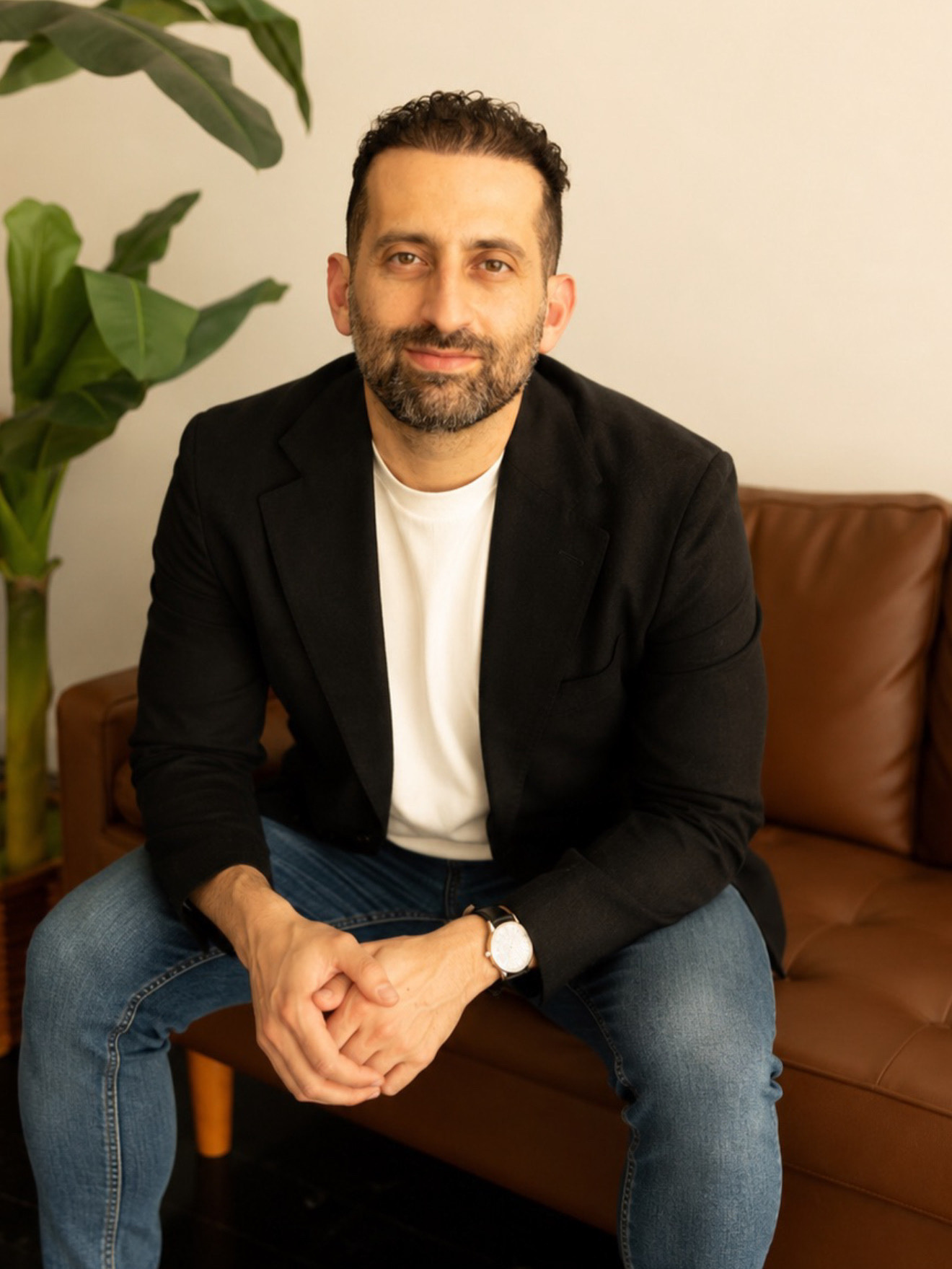 Dr. Ashkan Sefaradi